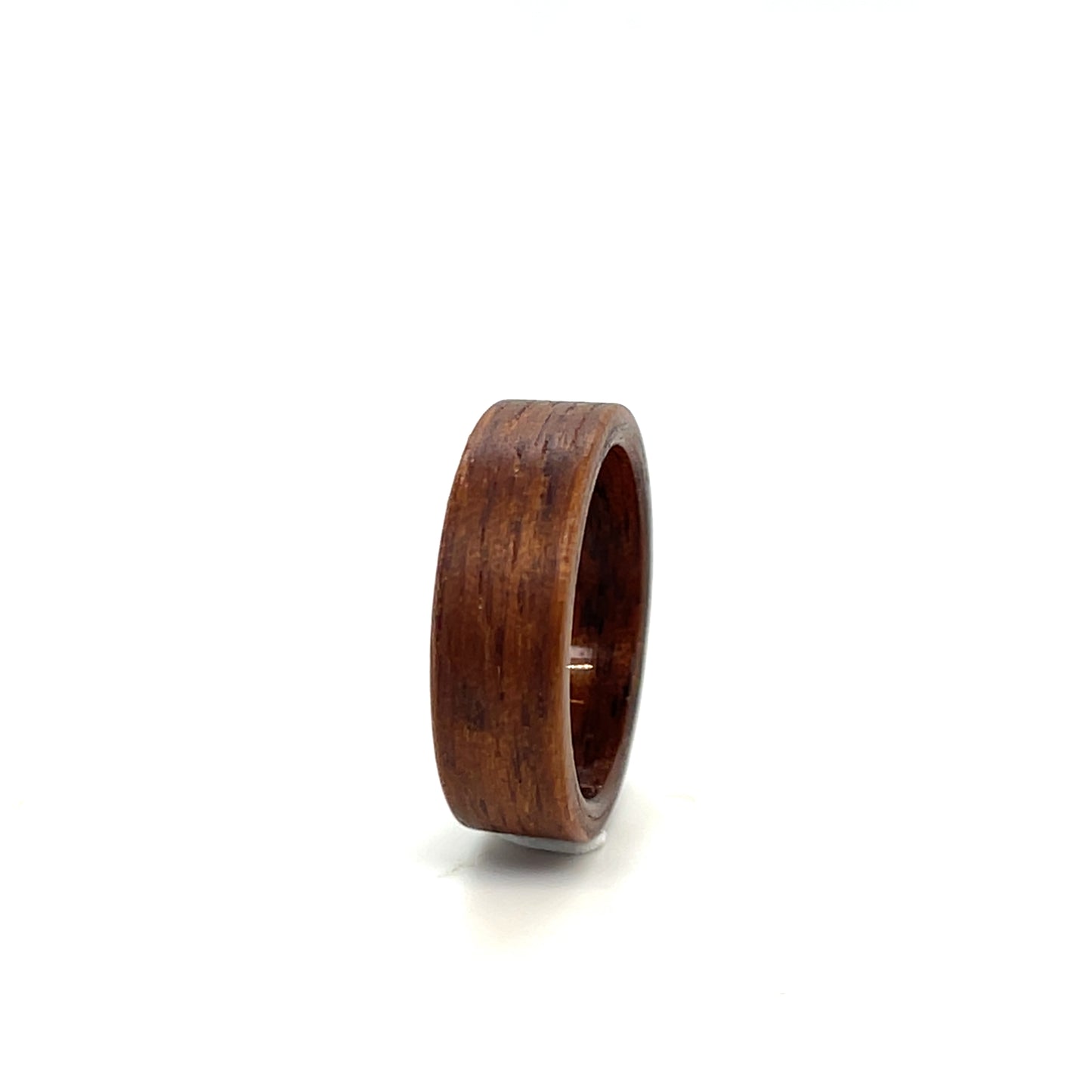 Handgefertigter Holzring Basic - Nussbaum